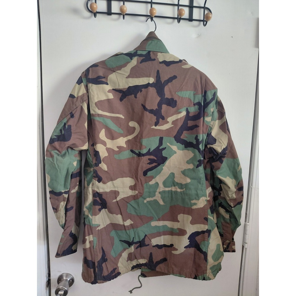 US Military Woodland Camo BDU Field Jacket Medium Regular Military - Picture 3 of 3